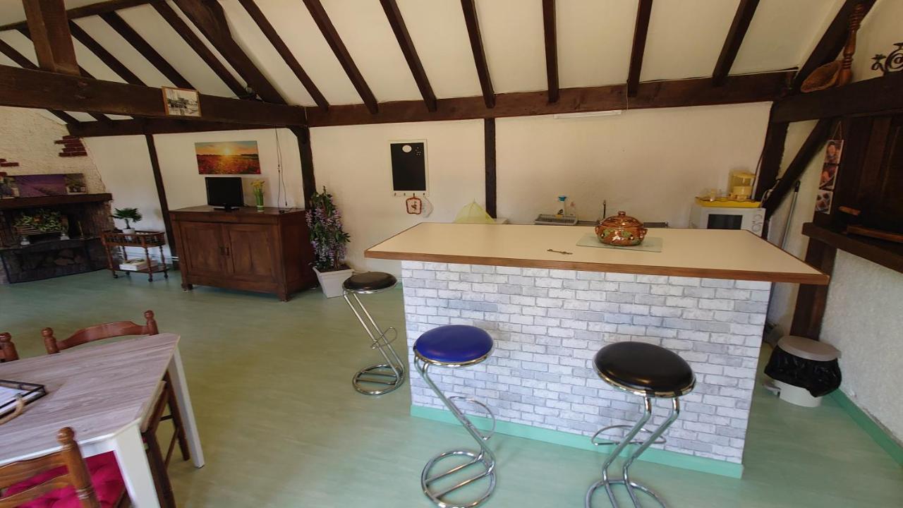 Le Marly'S Villa Wasigny Buitenkant foto
