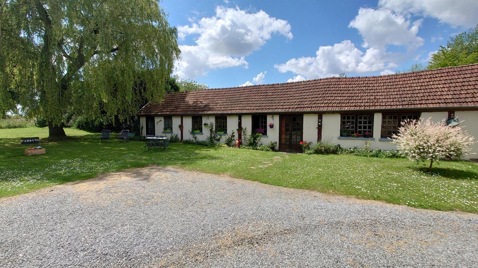 Le Marly'S Villa Wasigny Buitenkant foto